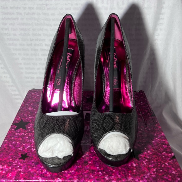 NIB RuPauls Drag Race for Iron Fist Snakeskin Peep Toe Heel | Gradient Heels - Picture 5 of 15